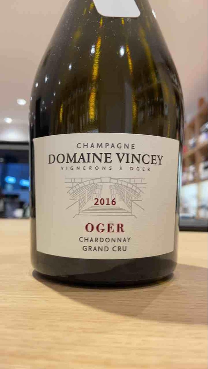Oger - Domaine Vincey - Marine & Quentin -2016