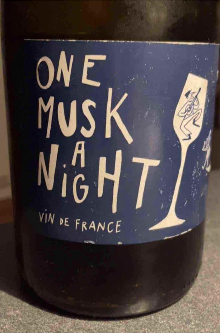One Musk A Night - Le Haut Planty - Alain & Christian Couillaud 