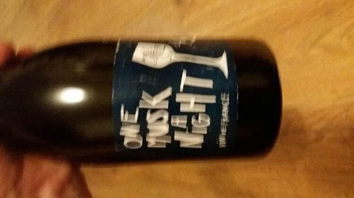 One Musk A Night - Le Haut Planty - Alain & Christian Couillaud 