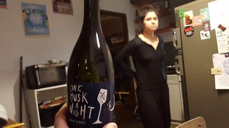 One Musk A Night - Le Haut Planty - Alain & Christian Couillaud 
