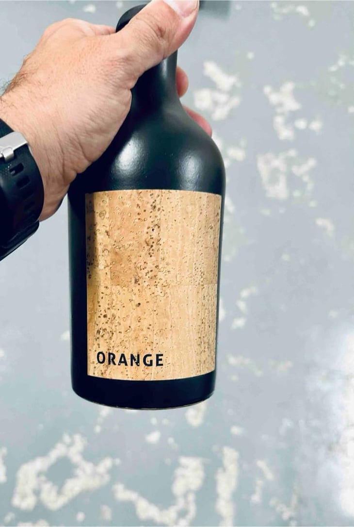 Orange - Château Lafitte - Antoine & Caroline Arraou 