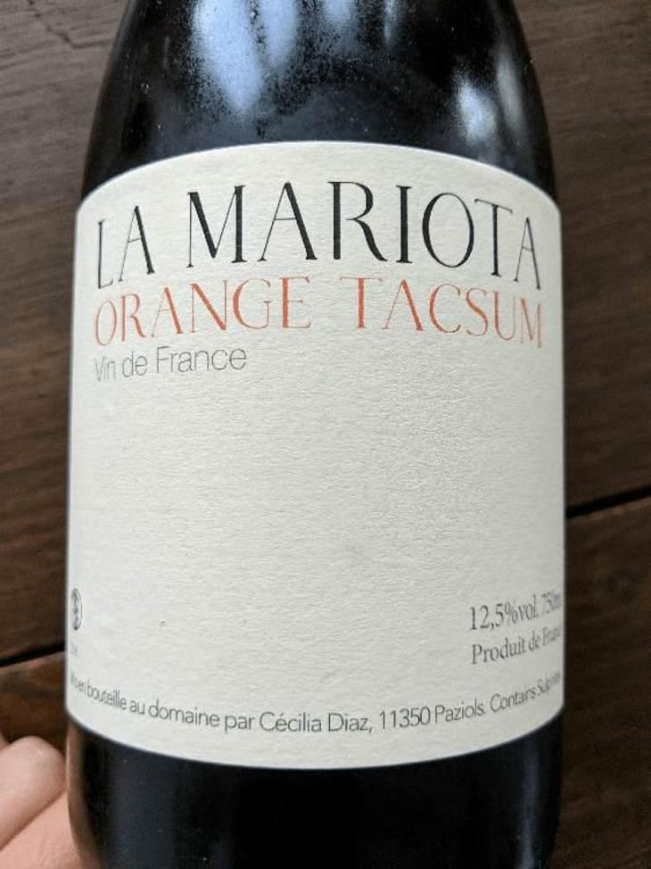 Orange Tacsum - La Mariota - Cecilia Diaz & Guillermo Campos Baeza 