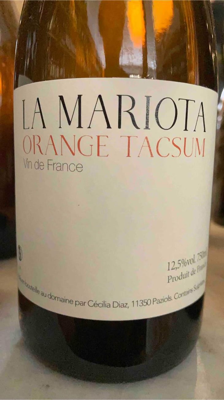 Orange Tacsum - La Mariota - Cecilia Diaz & Guillermo Campos Baeza 