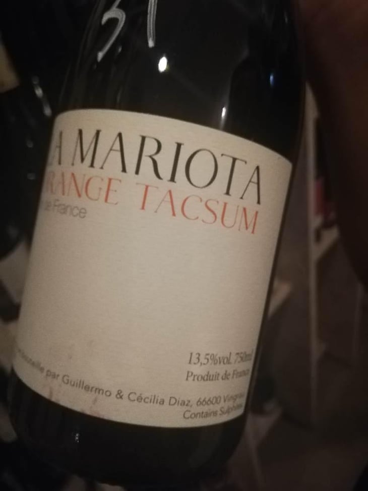 Orange Tacsum - La Mariota - Cecilia Diaz & Guillermo Campos Baeza 