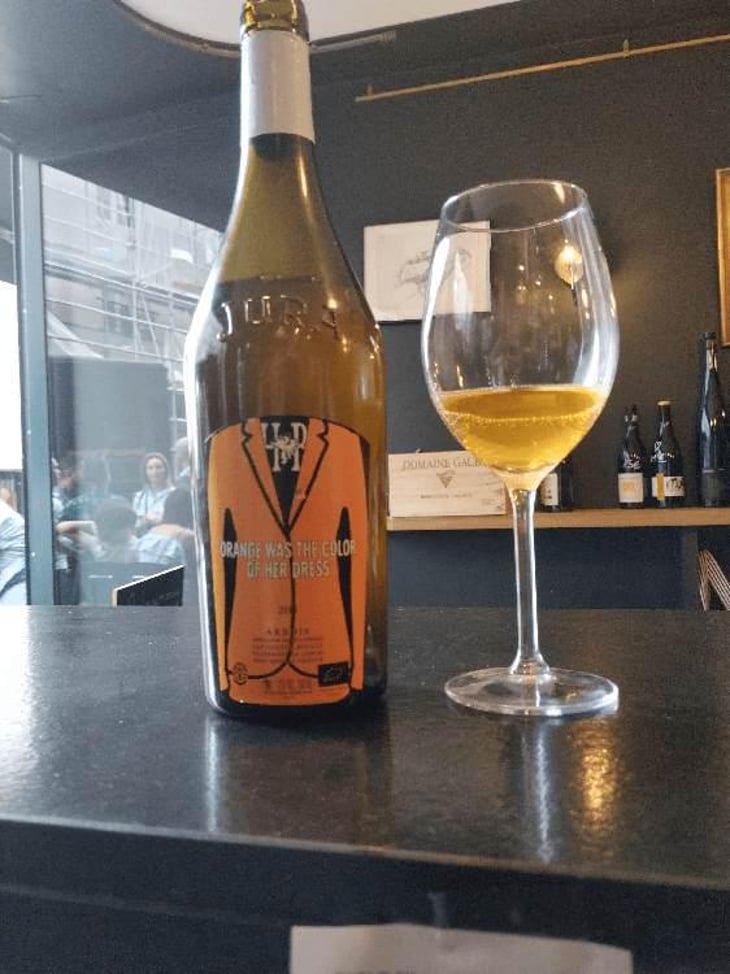 Orange Was The Color Of Her Dress - Domaine Hughes-Beguet - Caroline & Patrice Hughes Béguet 