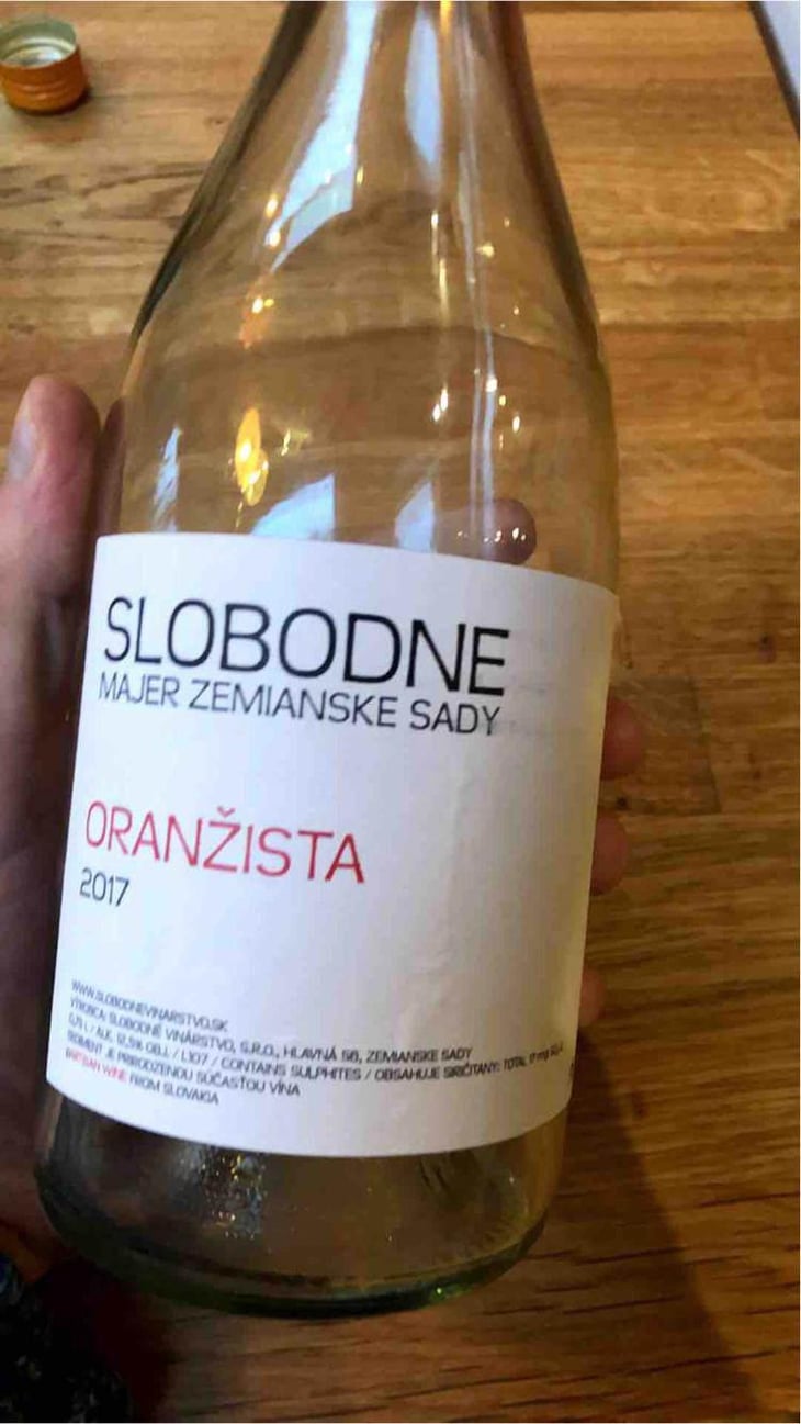 Oranzista - Slobodné Vinárstvo - Majer Zemianske Sady - Michal Kuropka, Agnes Lovecká, Katarína Kuropková 
