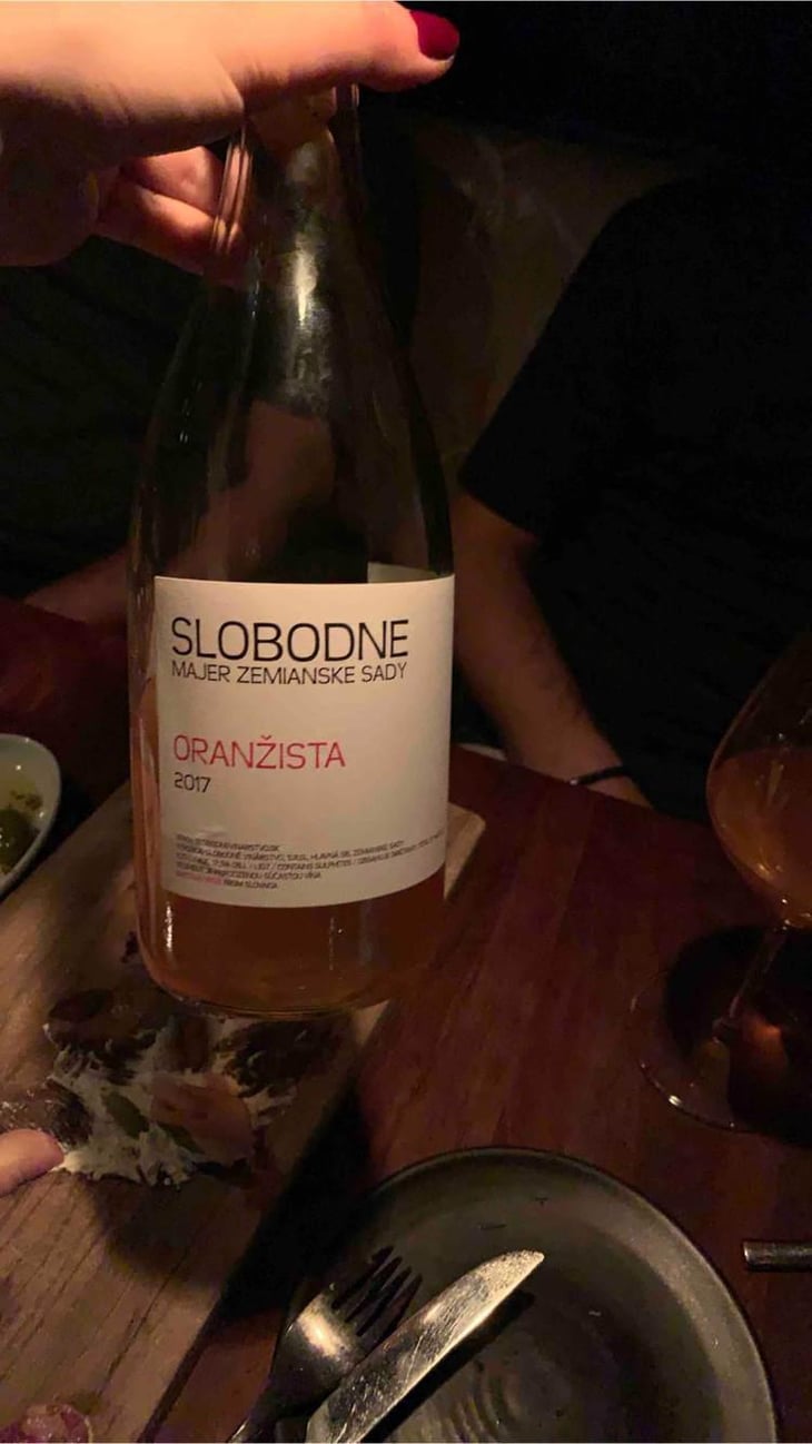Oranzista - Slobodné Vinárstvo - Majer Zemianske Sady - Michal Kuropka, Agnes Lovecká, Katarína Kuropková 