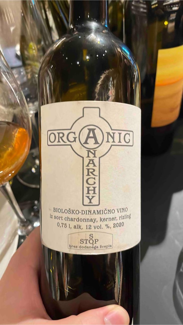 Organic Anarchy (white) - Organic Anarchy - Aci Urbajs 