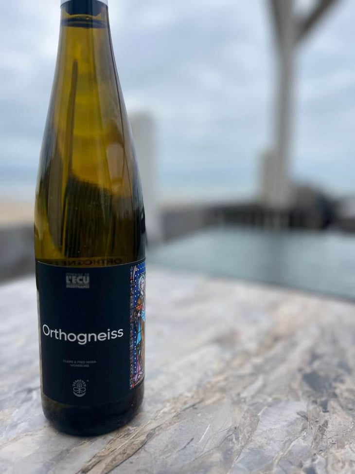 Orthogneiss - Domaine de L'Ecu - Claire & Fred NIGER 