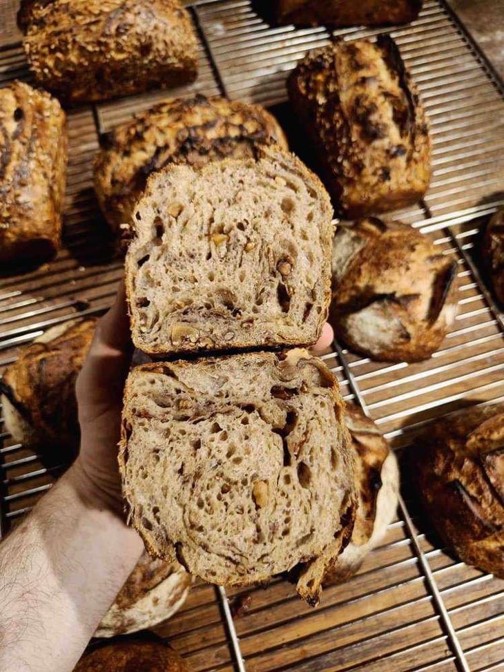 Our Tasty Walnut Bread With Brown Butter - Meinklang Hofladen - 591268