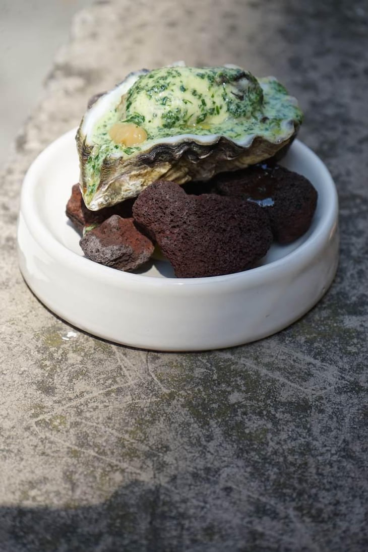 Oyster À La Bourguignonne - Ahimè - 498769