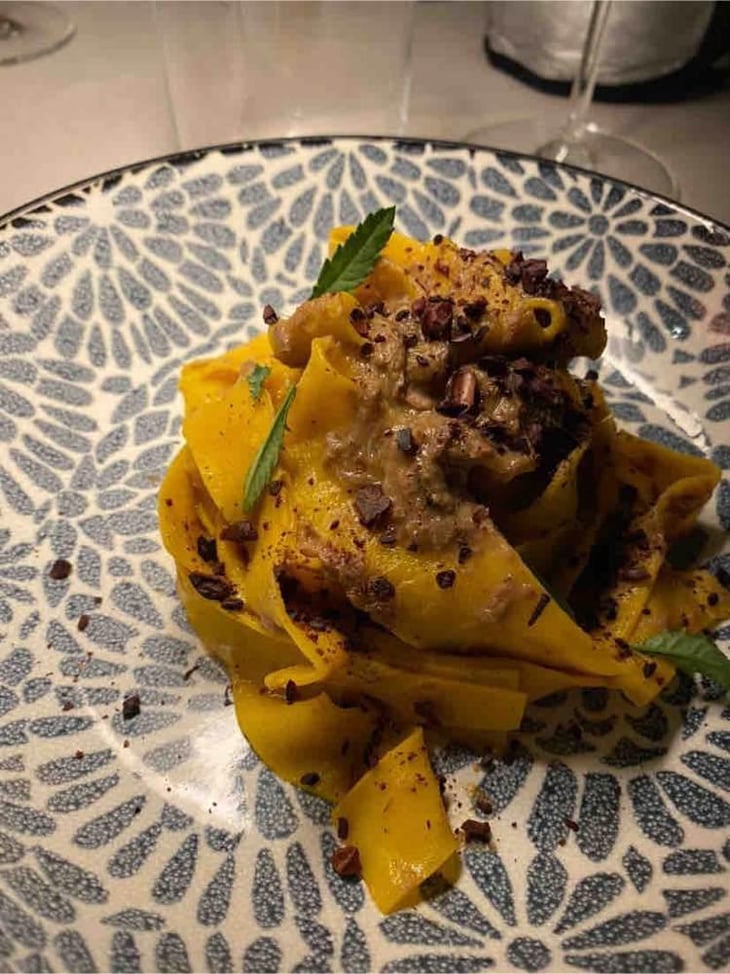 Pappardelle Al Ragù Di Piccione E Fave Di Cacao - Luce Ristorante - 362416