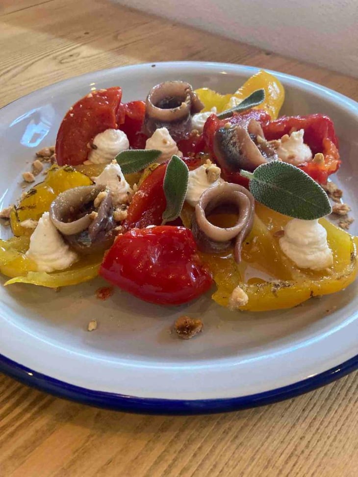 Peperoni Nocciole Acciughe - Vineria Sociale - 661086