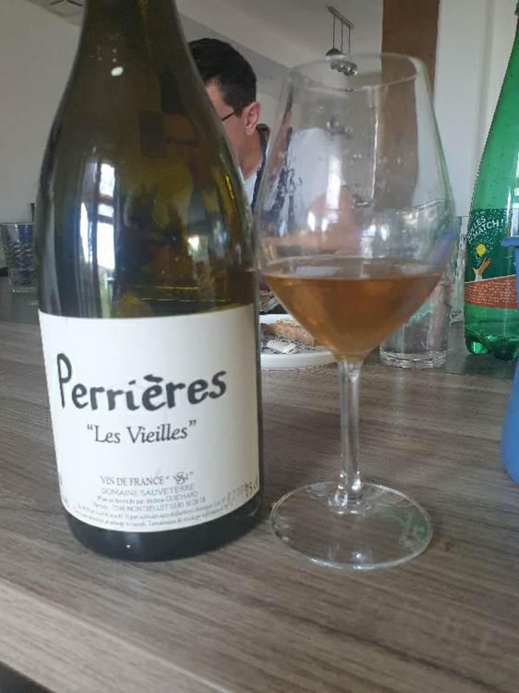Perrières "Les Vieilles " - Domaine Sauveterre - Ghislaine & Jerôme Guichard 