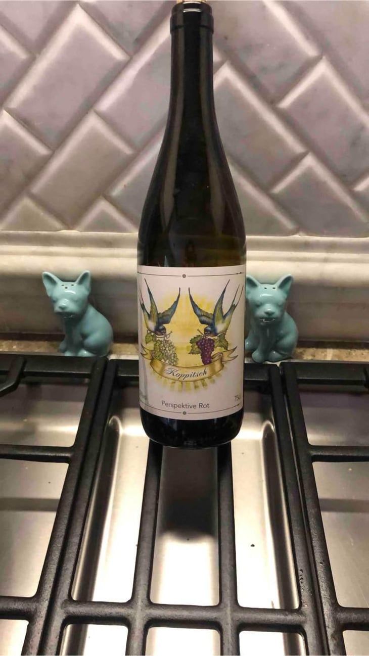 Perspektive Rot - Weingut Koppitsch - Maria & Alex Koppitsch 