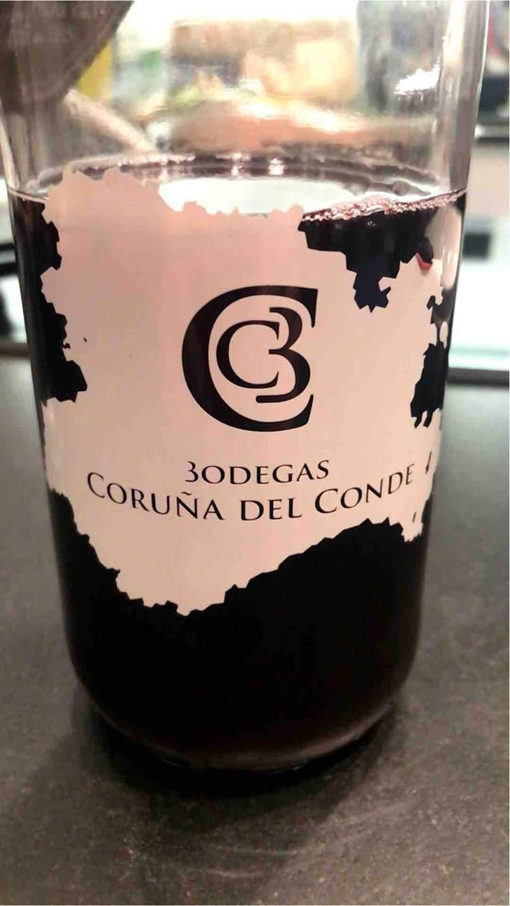 Pet Nat Rosé - Bodegas Coruña del Condé - Angelica Amo Lopez & Julien Ben Hamou Lopez 