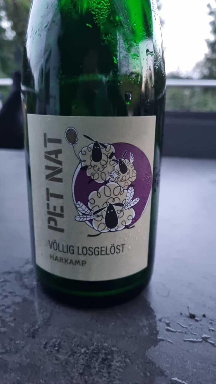 Pet Nat "völlig losgelöst" - Weingut Harkamp - Hannes & Petra Harkamp 