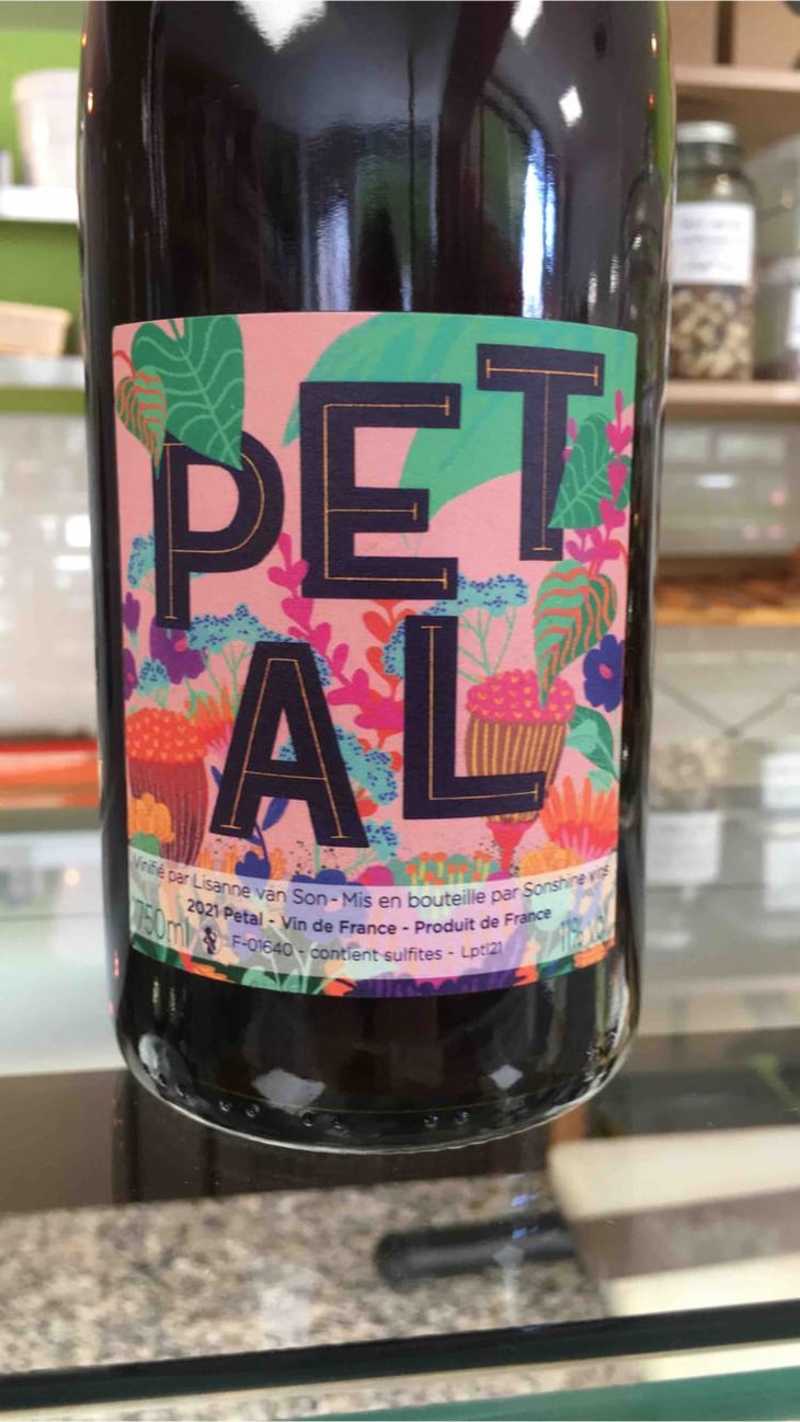 Petal - Domaine des Sonnettes - Sonshine Vins - Edouard Gouyette & Lisanne van Son 