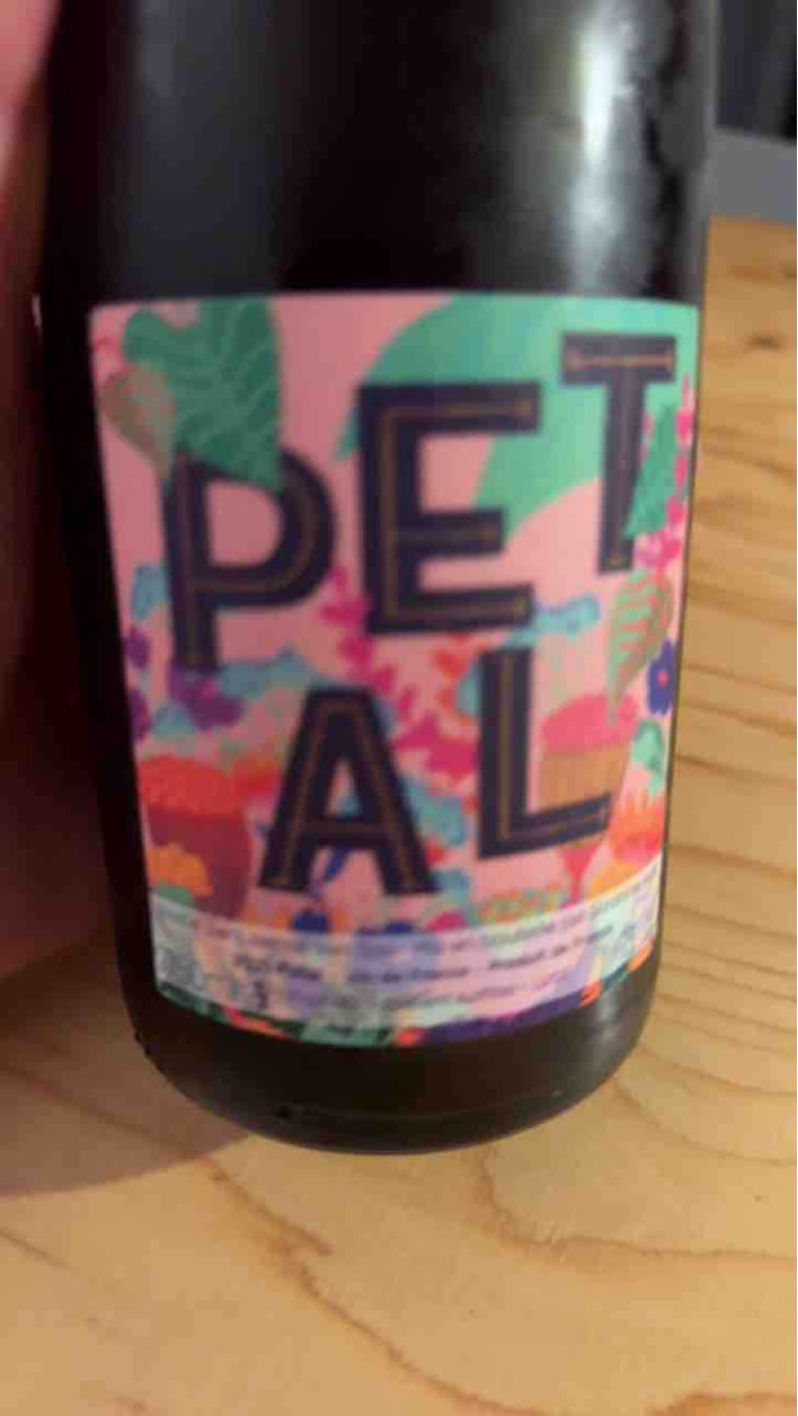 Petal - Domaine des Sonnettes - Sonshine Vins - Edouard Gouyette & Lisanne van Son 