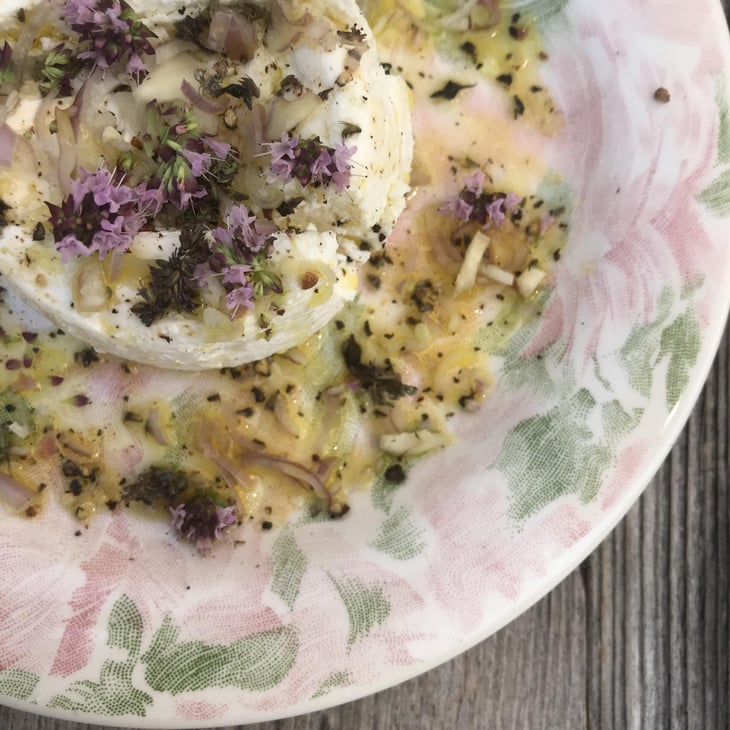 Petit Chèvre Frais De Manigod Assaisonné Avec Amour - L’Esperluette - 628862