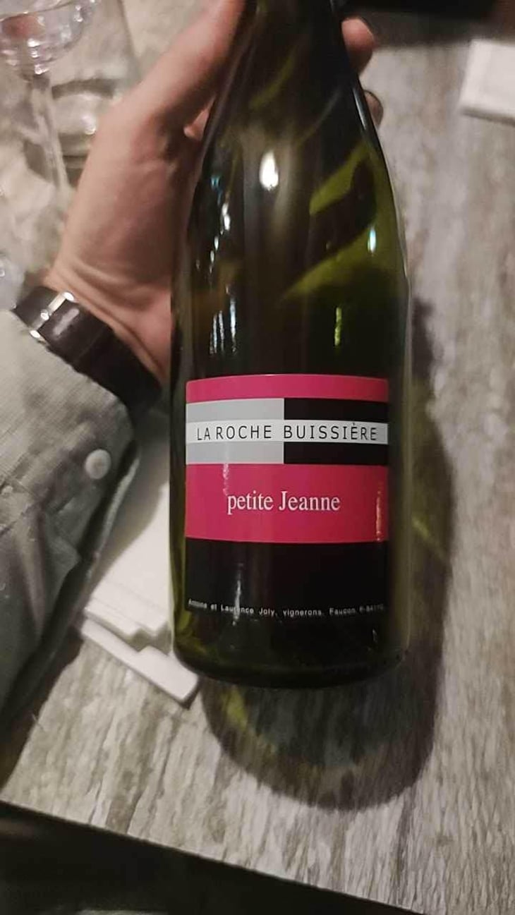 Petite Jeanne - La Roche Buissière - Laurence & Antoine Joly -2022