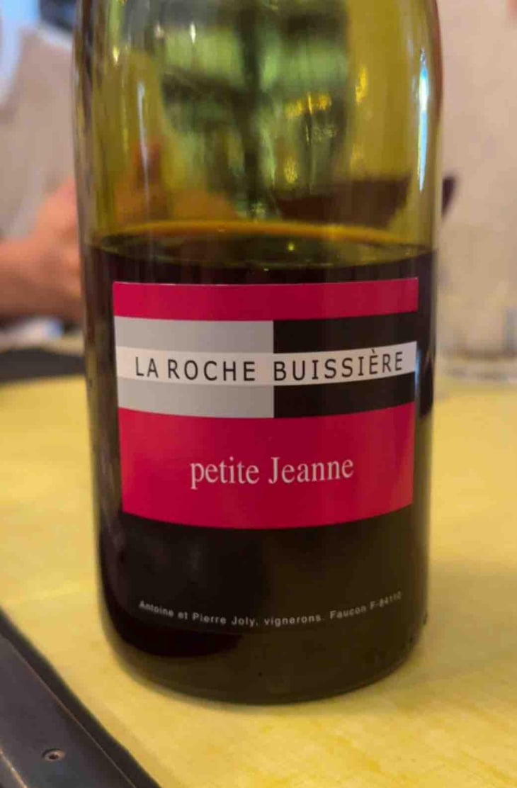 Petite Jeanne - La Roche Buissière - Laurence & Antoine Joly -2022