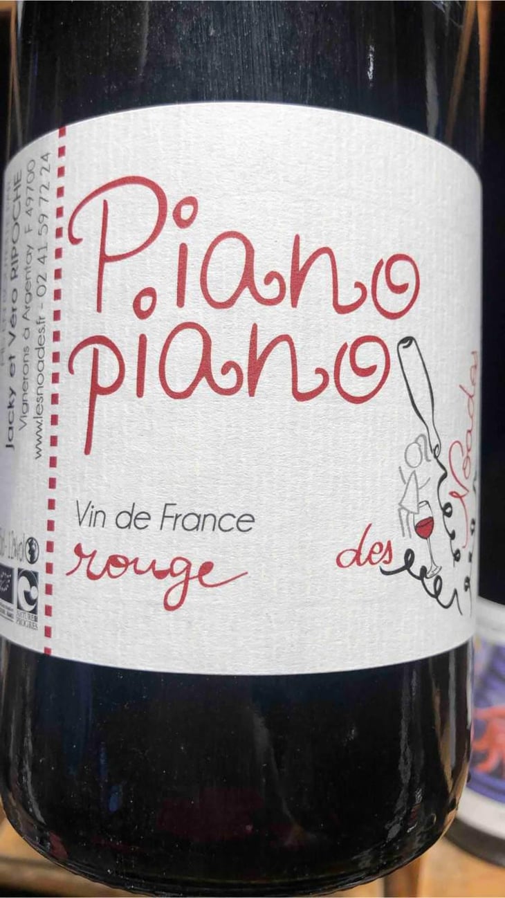 Piano Piano Vin Rouge - Les Noades - Jacky & Vero Ripoche 