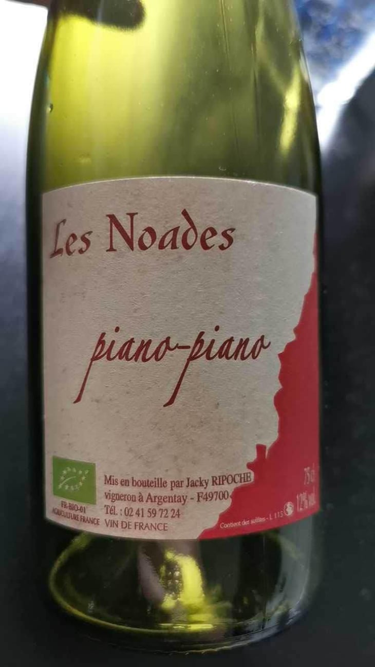Piano Piano Vin Rouge - Les Noades - Jacky & Vero Ripoche 
