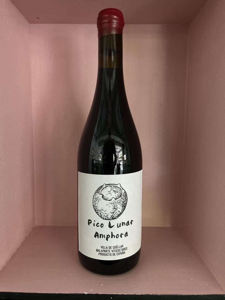 Pico Lunar Amphora - Vinos Malaparte - Elisa De Frutos & Ruben Salamanca 