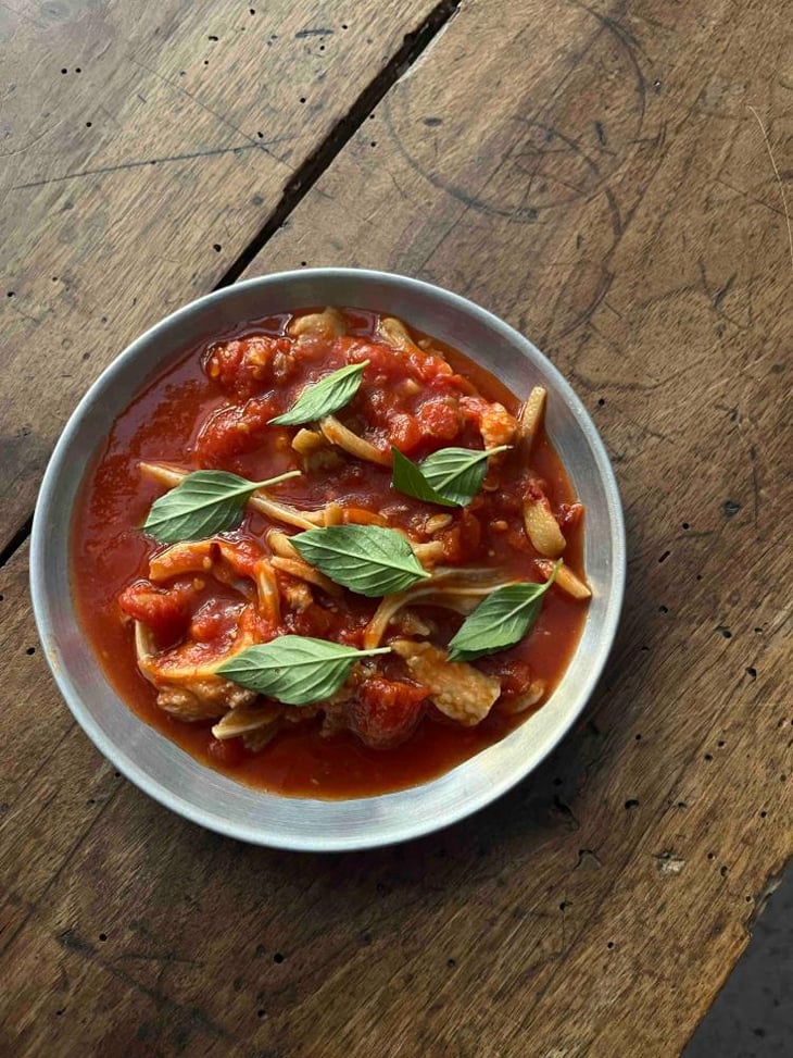 Pig Ear, Vietnamese Sauce, Basilic Thai - BANHMEÏ - 686244