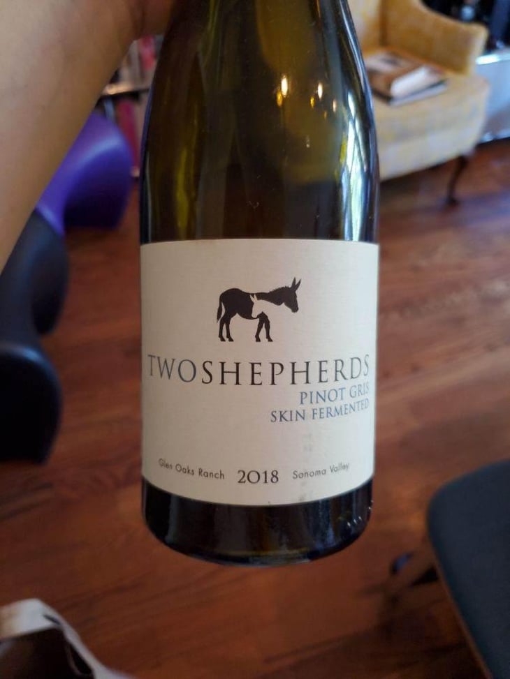 Pinot Gris Skin Fermentation - Two Shepherds - Karen Daenen & William Allen 