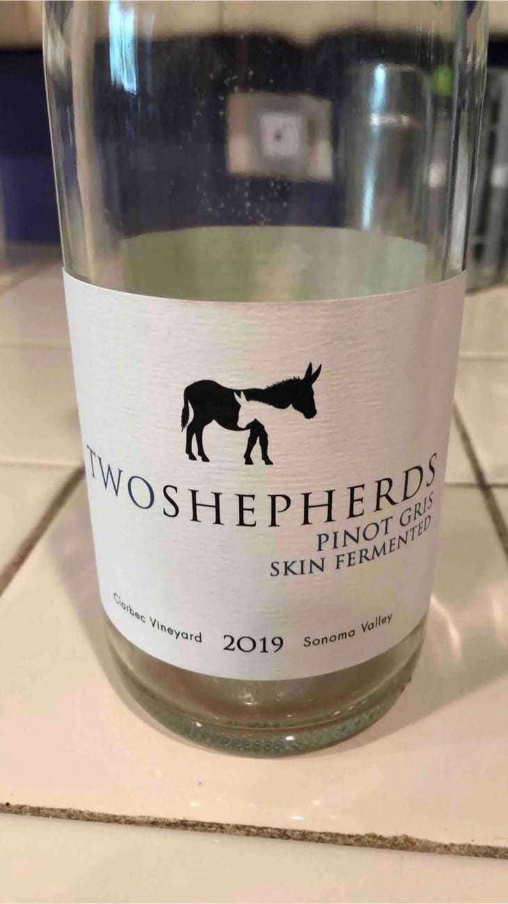Pinot Gris Skin Fermentation - Two Shepherds - Karen Daenen & William Allen 