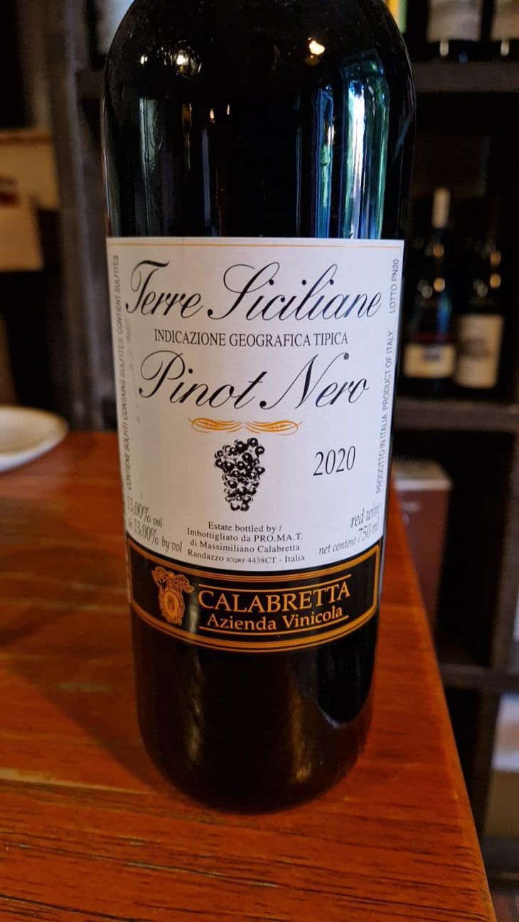 Pinot Nero - Azienda Vinicola Calabretta - Massimiliano Calabretta -2019