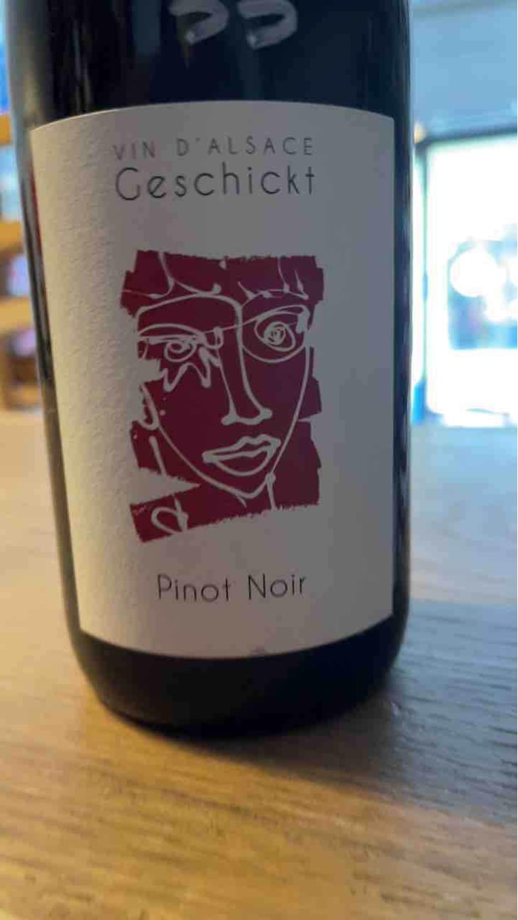 Pinot Noir - Domaine Geschickt - Arnaud Geschickt & Aurélie Fayolle 
