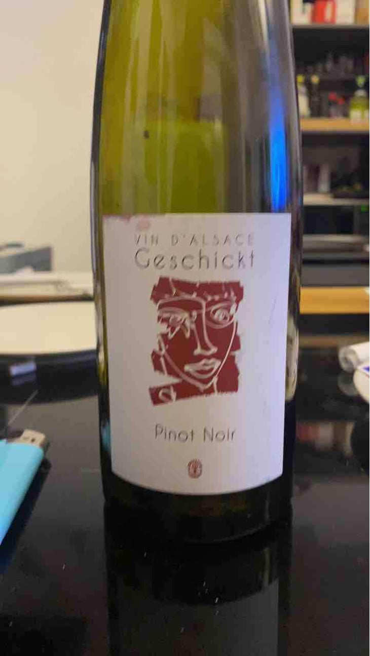 Pinot Noir - Domaine Geschickt - Arnaud Geschickt & Aurélie Fayolle 