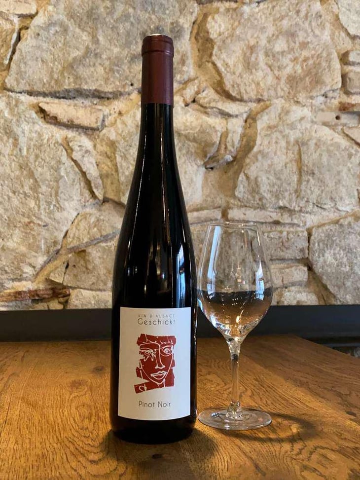 Pinot Noir - Domaine Geschickt - Arnaud Geschickt & Aurélie Fayolle 