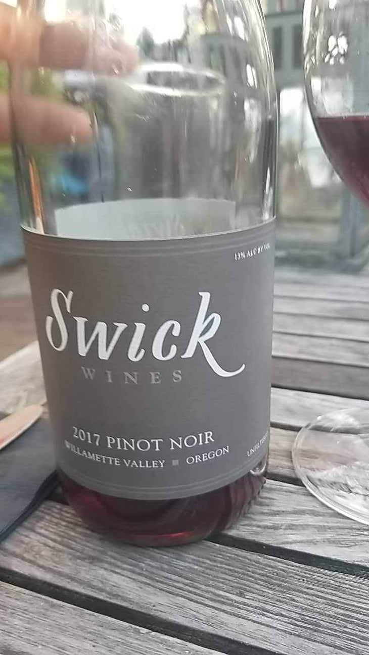 Pinot Noir - Swick Wines - Joe Swick 