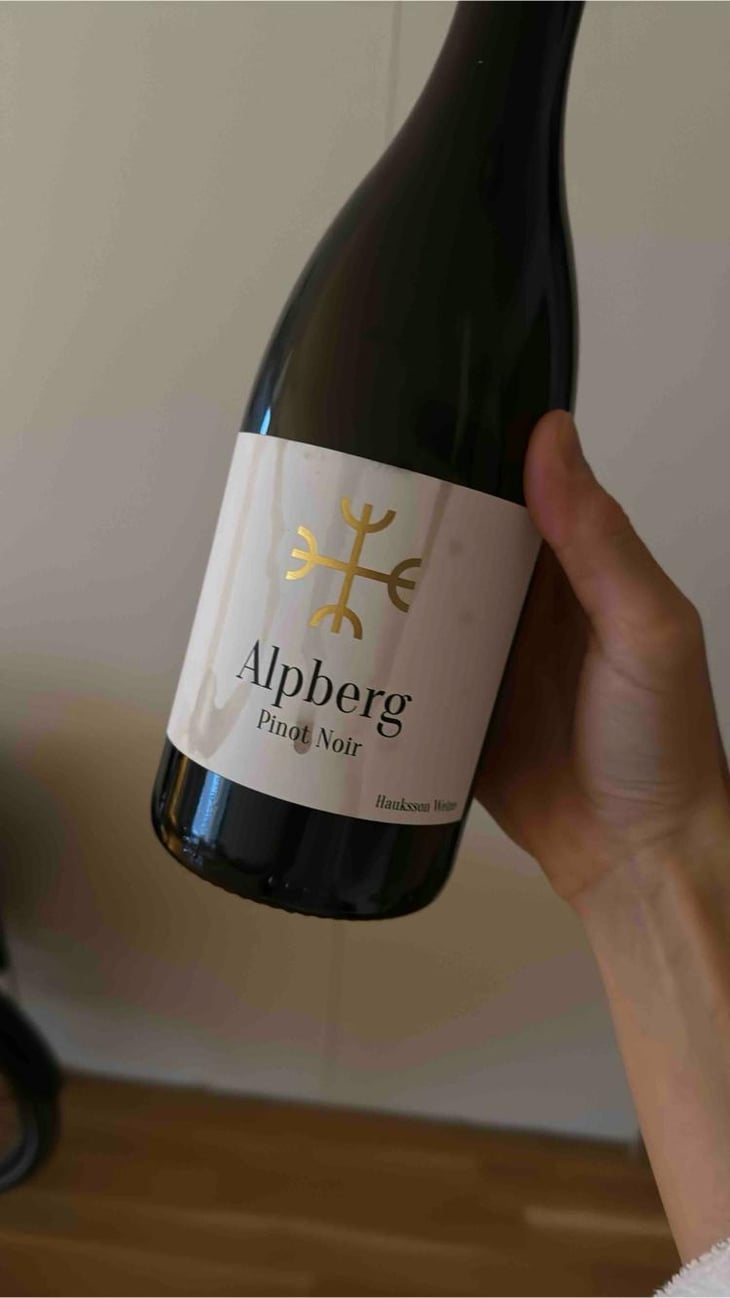 Alpberg Pinot Noir - Hauksson Weine - Hoss Hauksson 