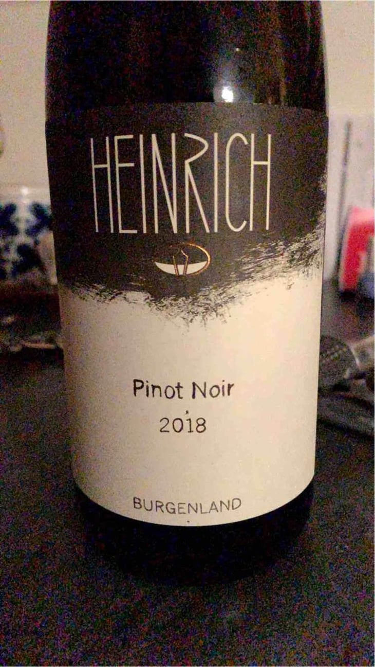 Pinot Noir - Weingut Heinrich - Gernot & Heike Heinrich 