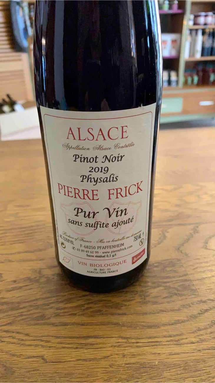 Physalis Pinot Noir - Domaine Pierre Frick - Jean-Pierre, Chantal et Thomas Frick 