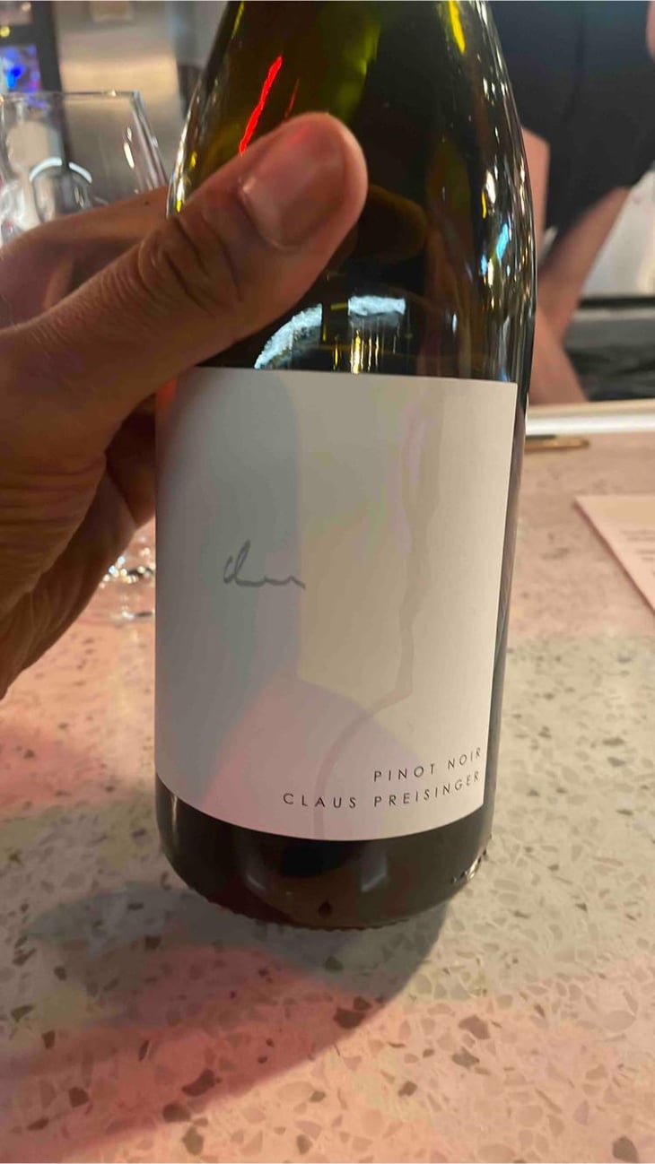 Pinot Noir - Weingut Claus Preisinger - Claus Preisinger 