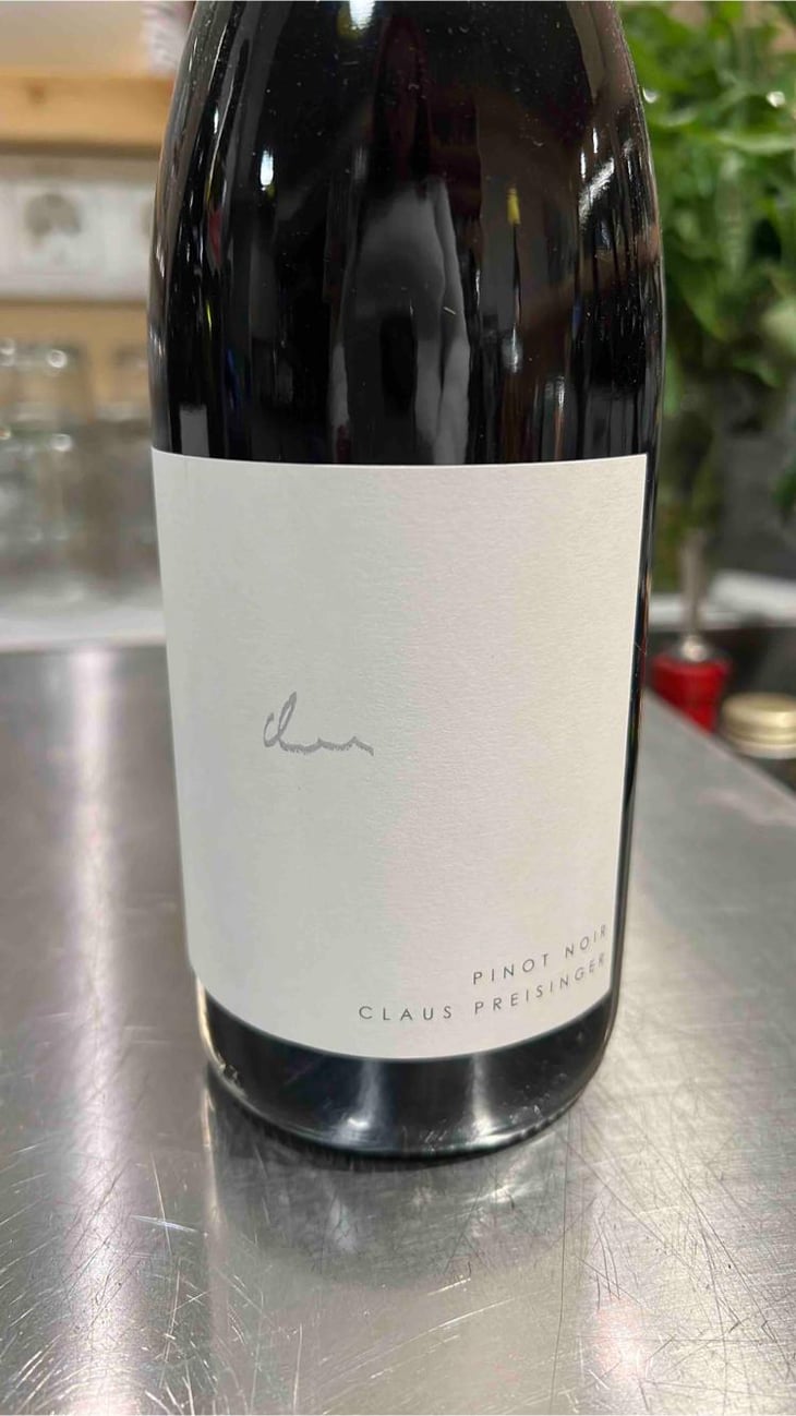 Pinot Noir - Weingut Claus Preisinger - Claus Preisinger 