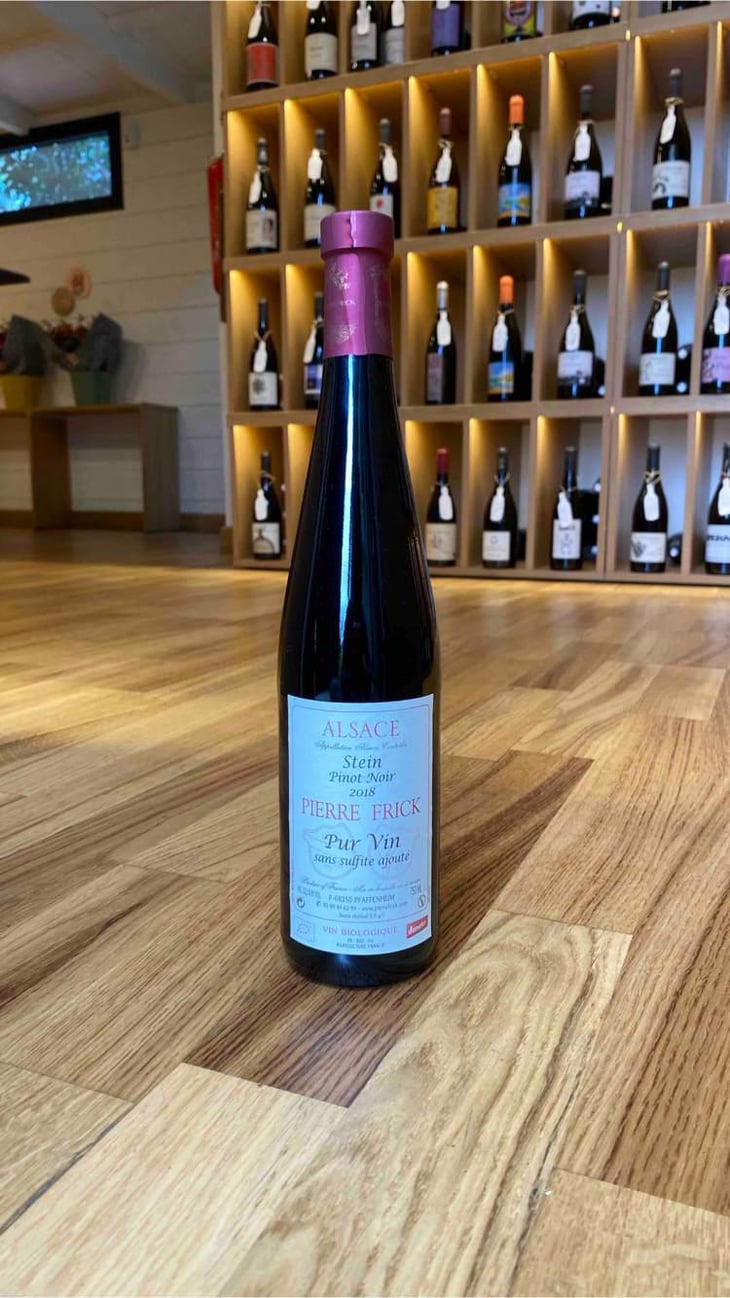 Pinot Noir Stein - Domaine Pierre Frick - Jean-Pierre, Chantal et Thomas Frick 