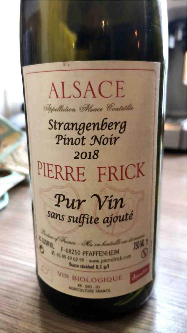Strangenberg Pinot Noir - Domaine Pierre Frick - Jean-Pierre, Chantal et Thomas Frick -2022
