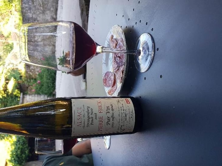 Strangenberg Pinot Noir - Domaine Pierre Frick - Jean-Pierre, Chantal et Thomas Frick -2022