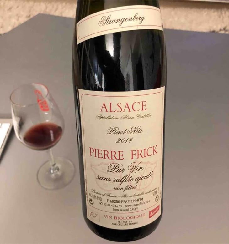Strangenberg Pinot Noir - Domaine Pierre Frick - Jean-Pierre, Chantal et Thomas Frick -2022