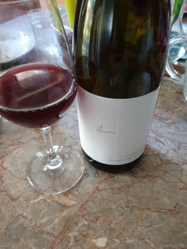 Pinot Noir - Weingut Claus Preisinger - Claus Preisinger 