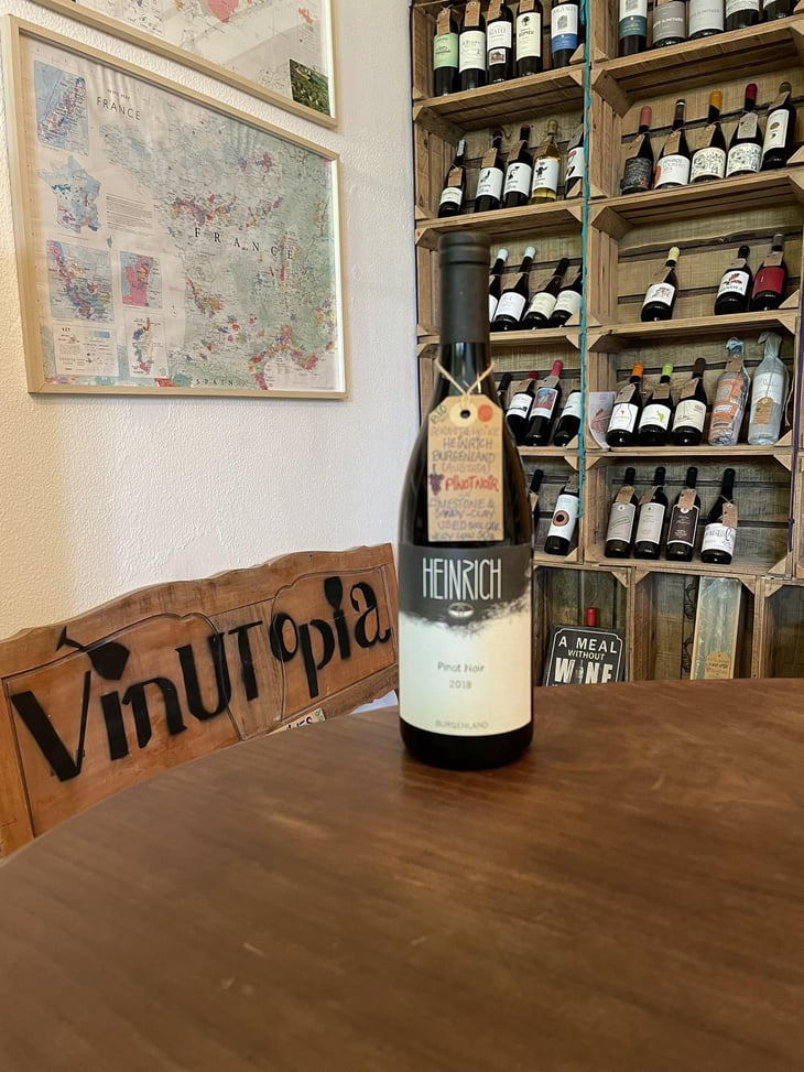 Pinot Noir - Weingut Heinrich - Gernot & Heike Heinrich 