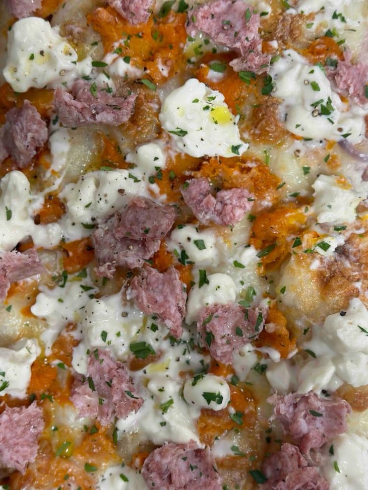 Pizza With Pumpkin And Ciauscolo - Gabrini - 725682