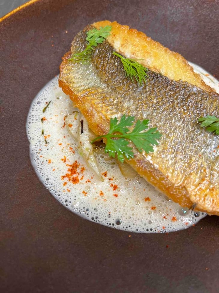 Plat Du Jour - Bar, Fenouil, Beurre Blanc - La Cuiller en Bois - 623656